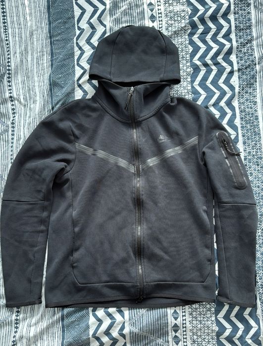 Суичури Nike tech fleece