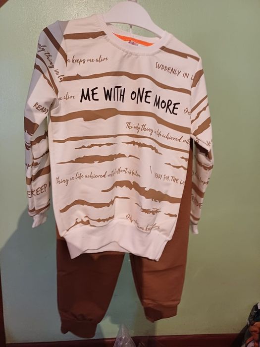 киімдер бар т. б да бар