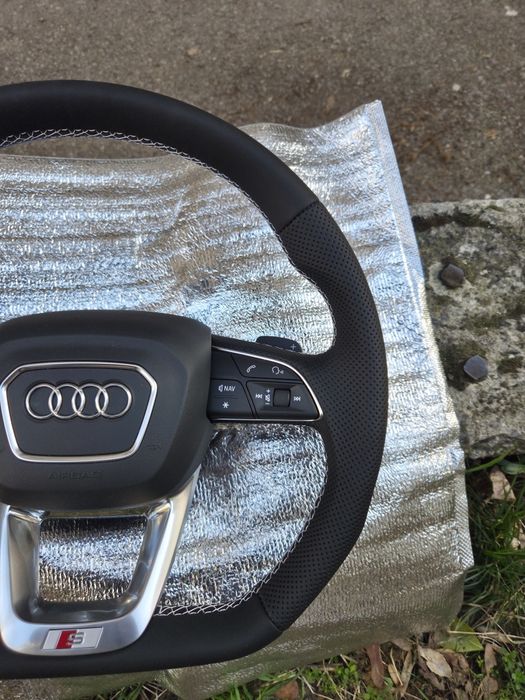 Спортен рязан кожен волан Audi S line за Ауди A3 A4 A5 A6 A7 A8 Q3 Q5 Q7 Q8