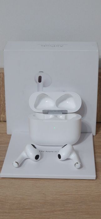 Apple AirPods 3 .