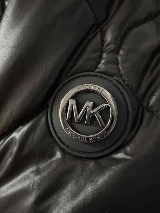 Отдaм дapoм куртку