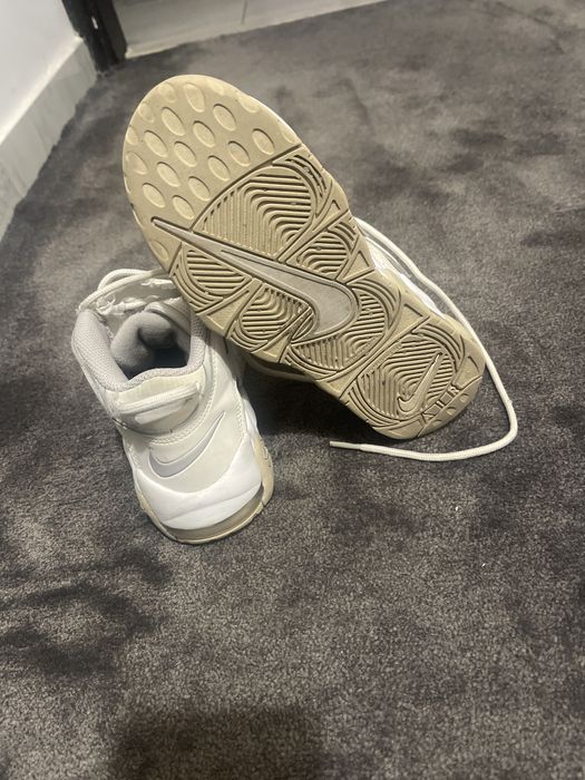 Adidasi Nike Uptemo originali