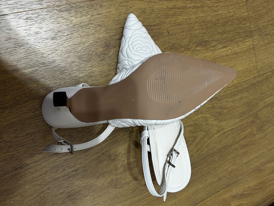 Елегантни обувки Reserved