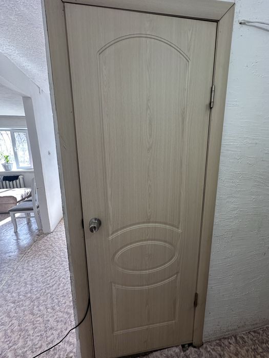 Продам дверь межкомнатную