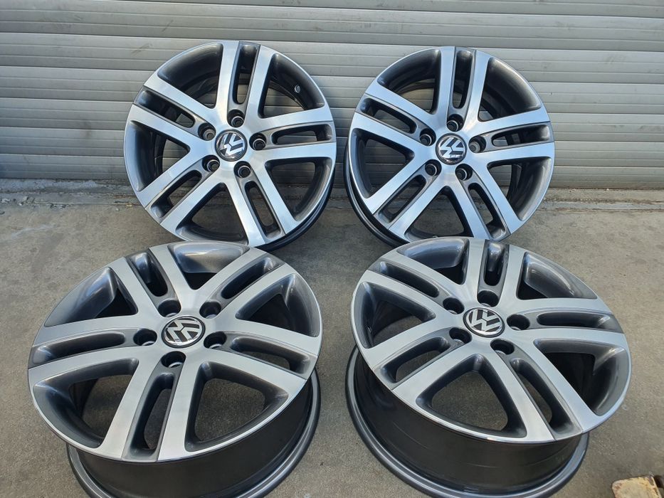jante vw jeta,Golf  originale pe 16 bicolore.
