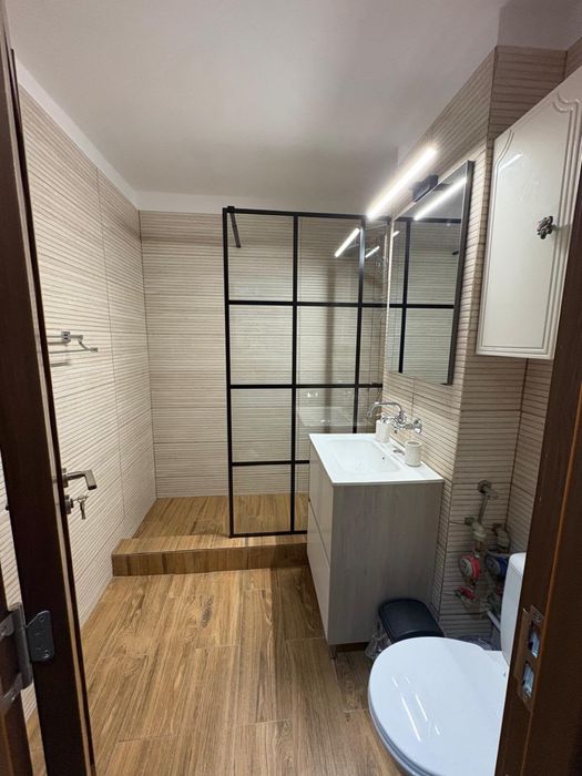 Apartament  2 camere Zona Romancierilor