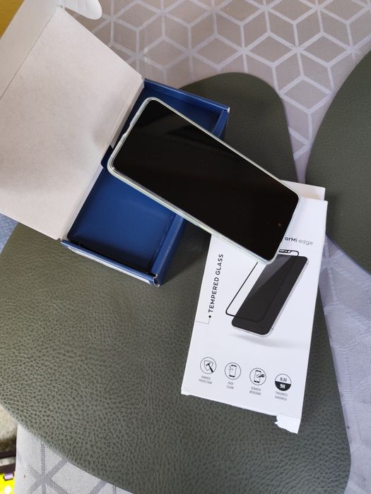 Продавам Motorola E14