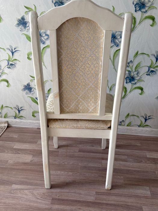 Стол И  стуля срочна продам