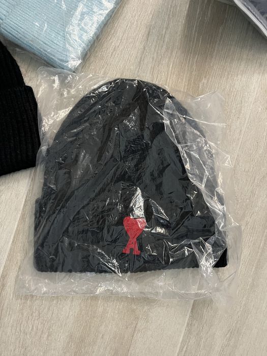 Fesuri Ami noi diferite culori unisex