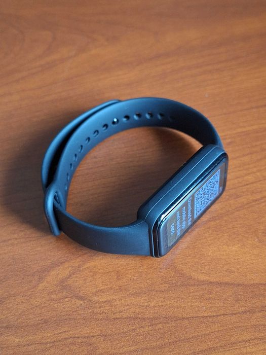 Bratara fitness Amazfit Band 7, Neagra