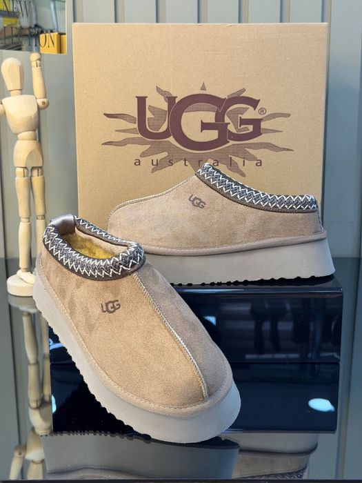 Ghete Ugg noi !!! Marimi 36/41 !!!