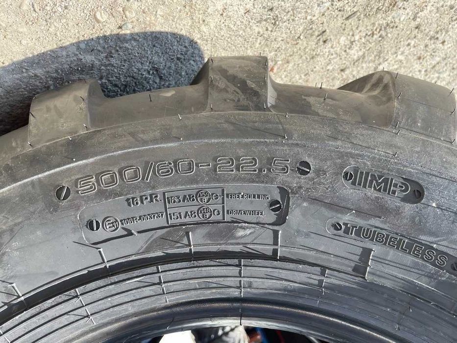Cauciucuri noi 500/60-22.5 marca CEAT cu 16 pliuri pentru remorca