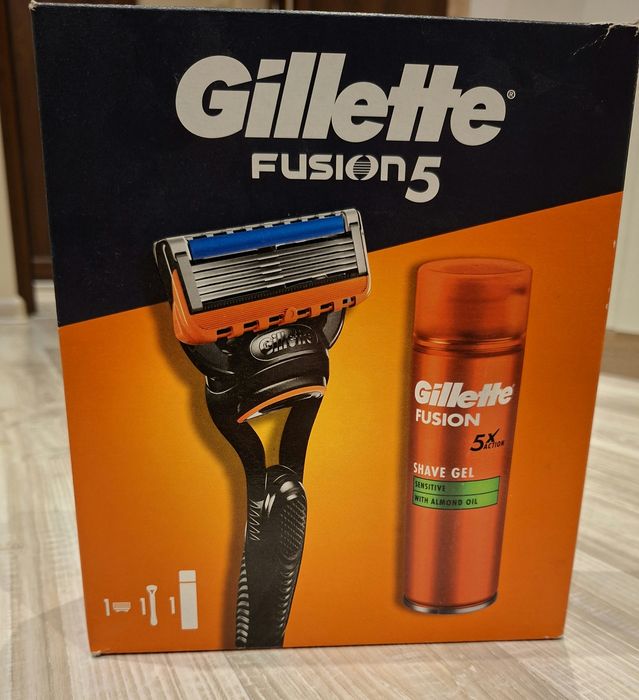 GILLETTE FUSION5 Комплект 1 ножче+гел за бръснене, 200м.