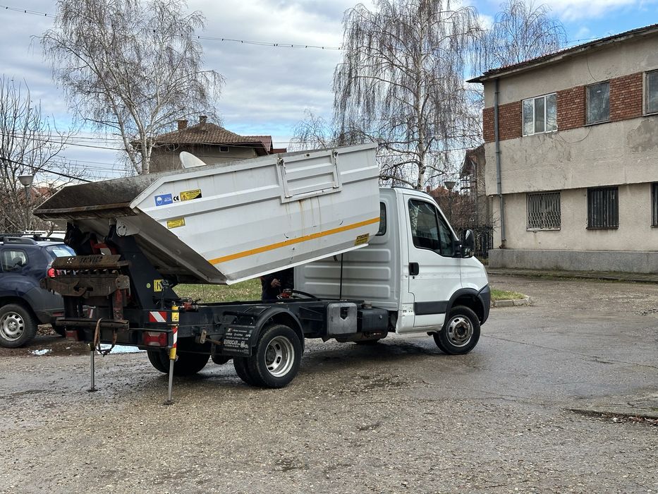 Боклучарка ,контейнер за Iveco