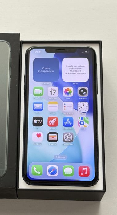 iPhone 11 PRO MAX • 93% Bateria