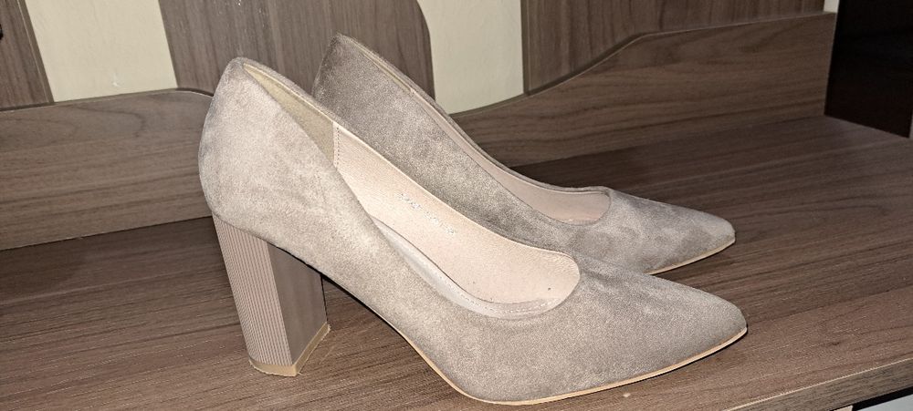 Велурени  обувки