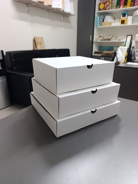 Коробки. Коробка с крышкой