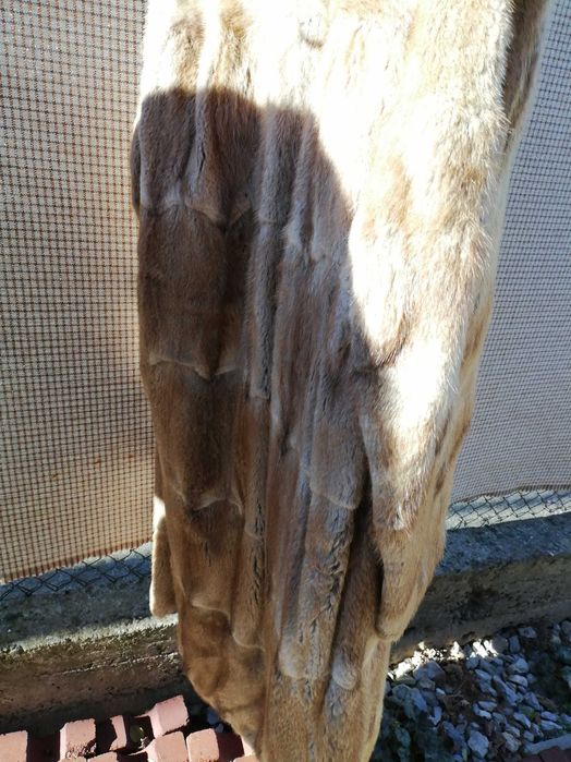 Разпродавам палта на косъм