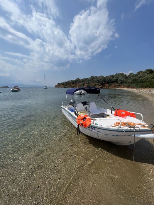 Vand barca Poseidion 430 Grecia  inmatriculata  in Snagov