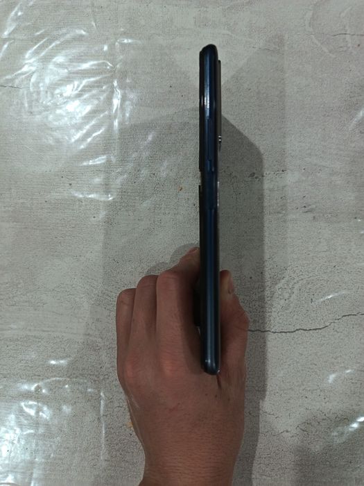 Продам телефон VIVO Y311