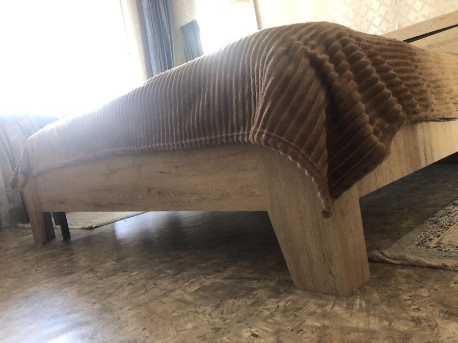 Кровать, двухспальная