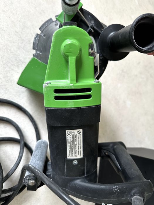 Фреза за канали EIBENSTOCK EMF 150.1