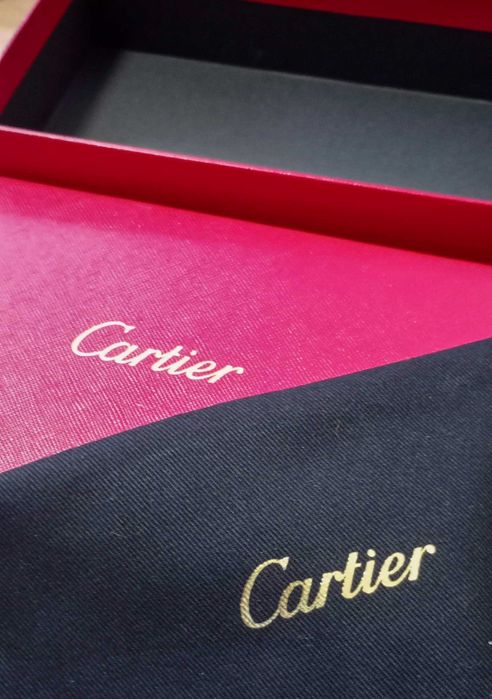 Cutie originala, pre-owned , pentru depozitatre bijuteii Cartier