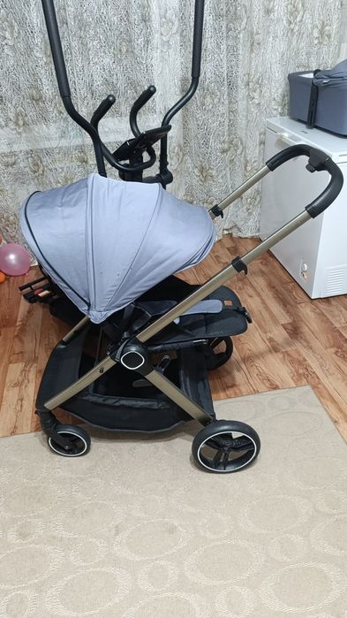 Продам коляску, 2 блока(зимний, летний)