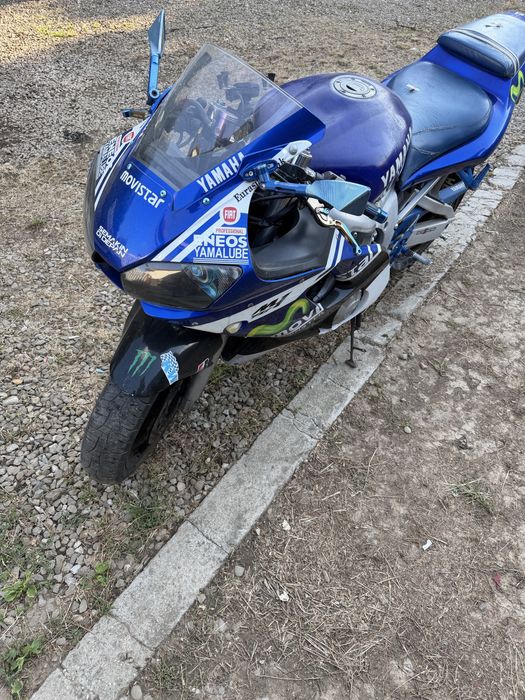 Yamaha YZF-R6 600cc – 2002
