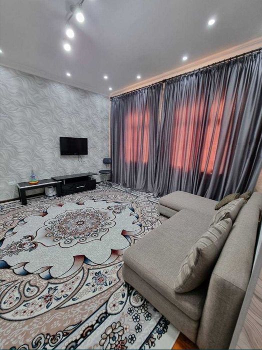 СРОЧНО ДЕШЕВО Продаю Дом 4 сотки, ул Иззат. Ориентир: Кадышева