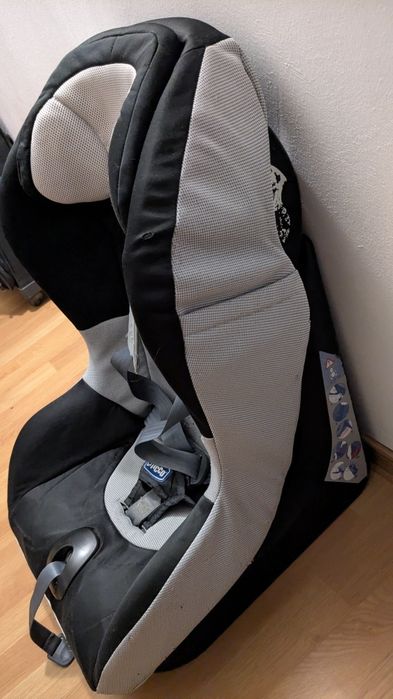 Scaun auto copii Chicco 9-18 kg