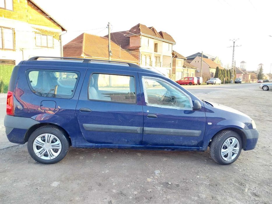 Dacia Logan Mcv 7 locuri 1,6 16 v 105 ps recent adusa