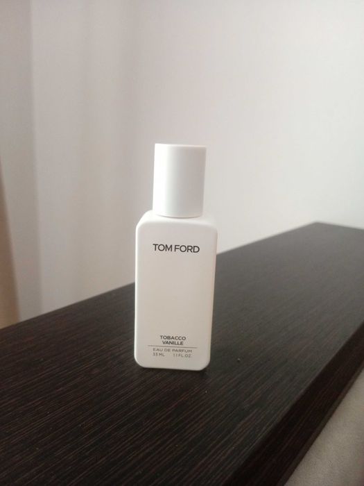 TomFord парфюм Tabacco Vanille
