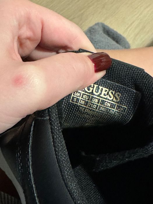 Guess, adidași, 38 de femei, alb-negru