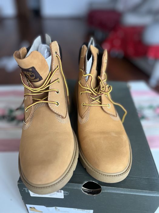 Timberland Classic 6-Inch Waterproof Boot Wheat Nubuck