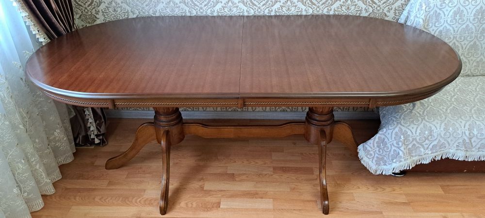 Малайзийский стол