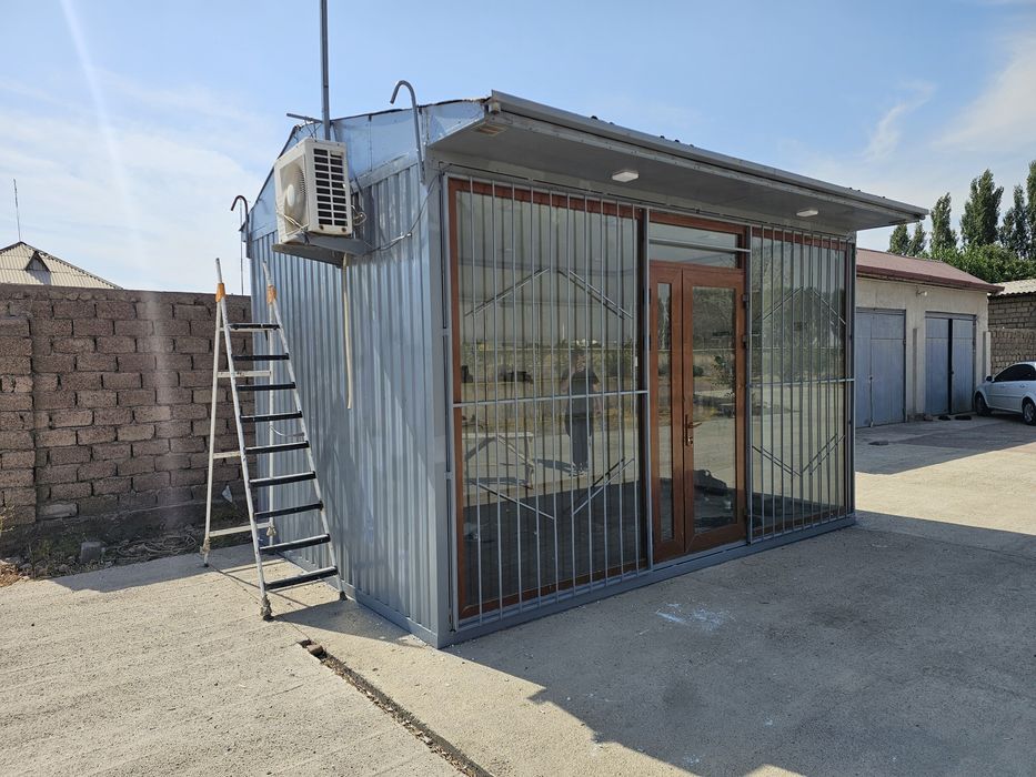 Продается будка под магазин.