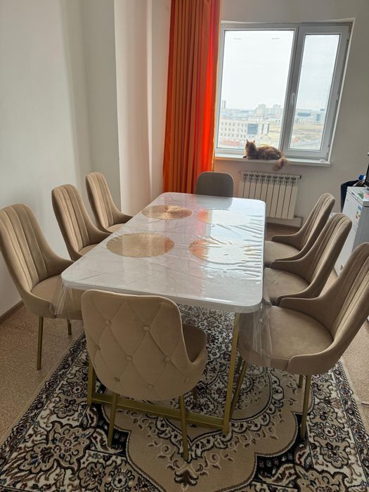 Стол 90х180 с 8 стульями