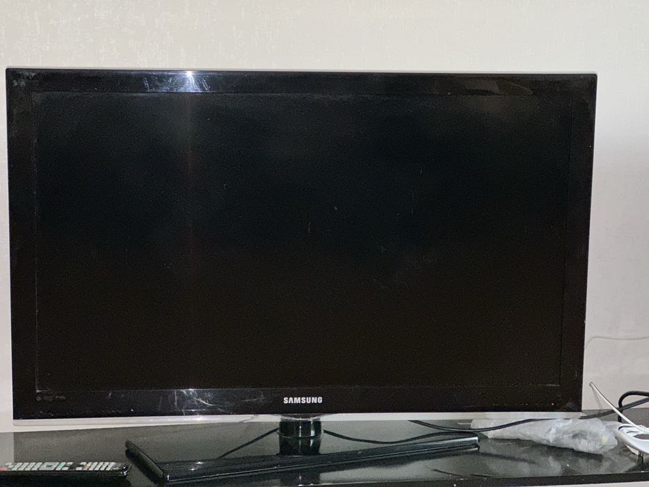 Продам телевизор Samsung на запсасти