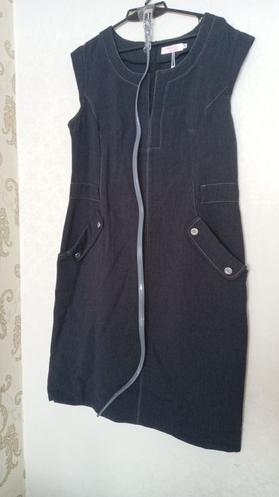 Нарядное женское платье,новое