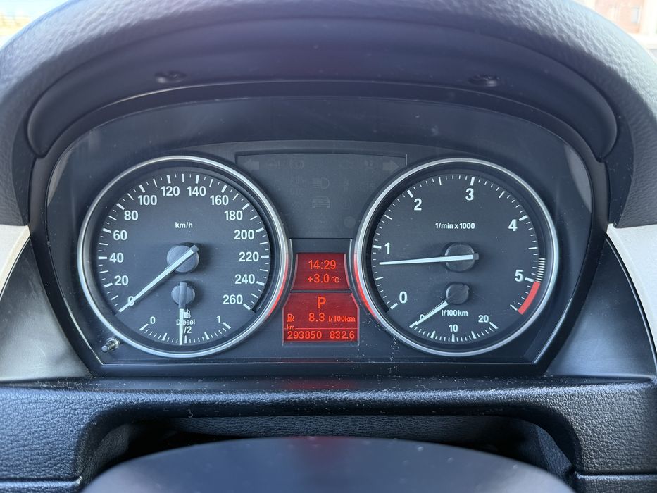 BMW X1  Automatic Xenon Navi Piele Incalzire scaune Cuplă