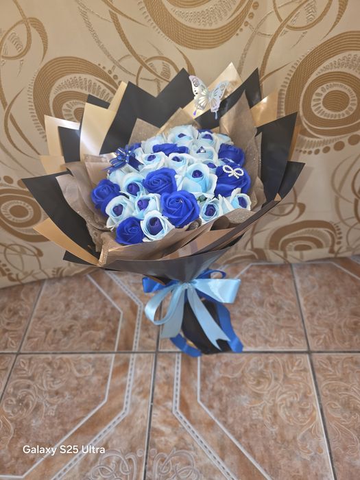 Buchet baby blue