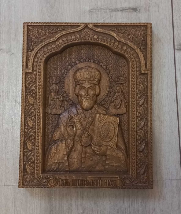 Икони на Свети Николай Чудотворец-Машинна дърворезба