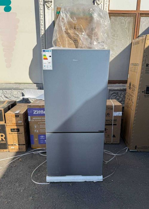 Холодильник Hisense RB-66W4INOX Inverter No Frost 503 л Metal Cooling