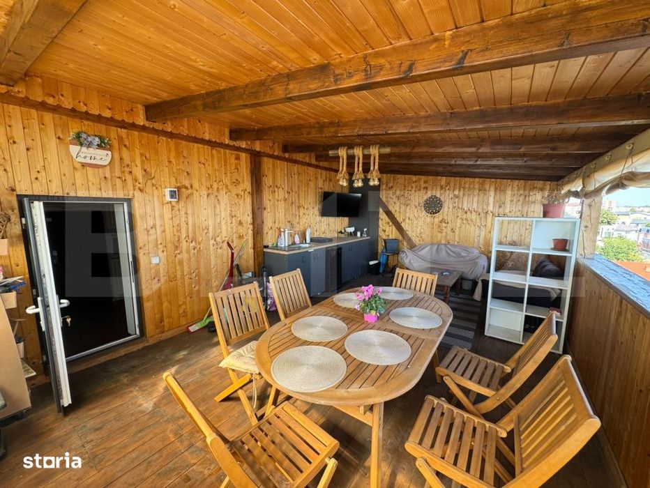 Apartament pe doua niveluri, 4 camere, 96.50 mp, zona Ultracentrala