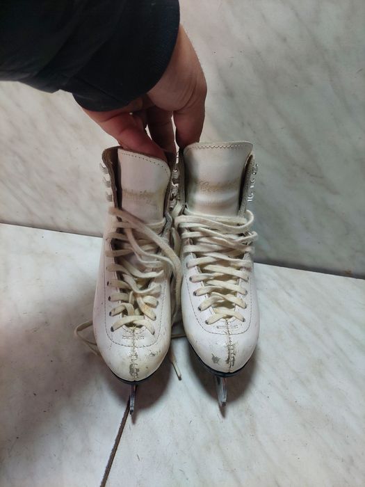 Patine gheata 160 patinaj artistic Celebrity piele marime 28-29 (19  c