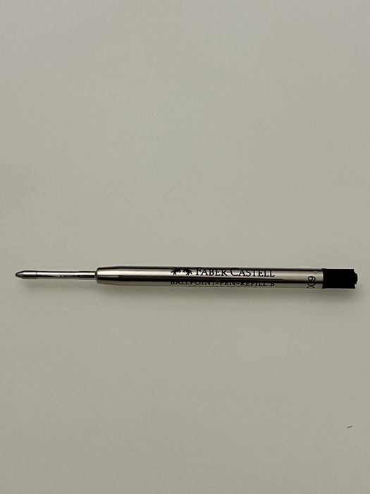 Продаётся ручка фирмы Faber-Castell. Отличный подарок к дню учителя!