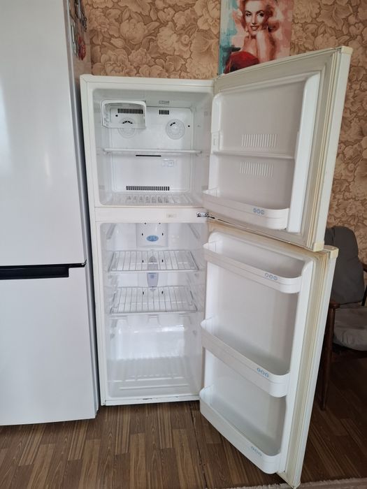 Продам холодильник LG