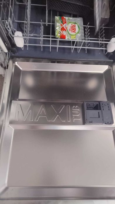 Съдомиялна машина за вграждане Candy-Кенди 60 см Wash&dry 49'