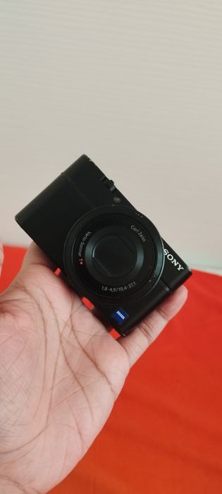 Фотоапарат Sony rx100